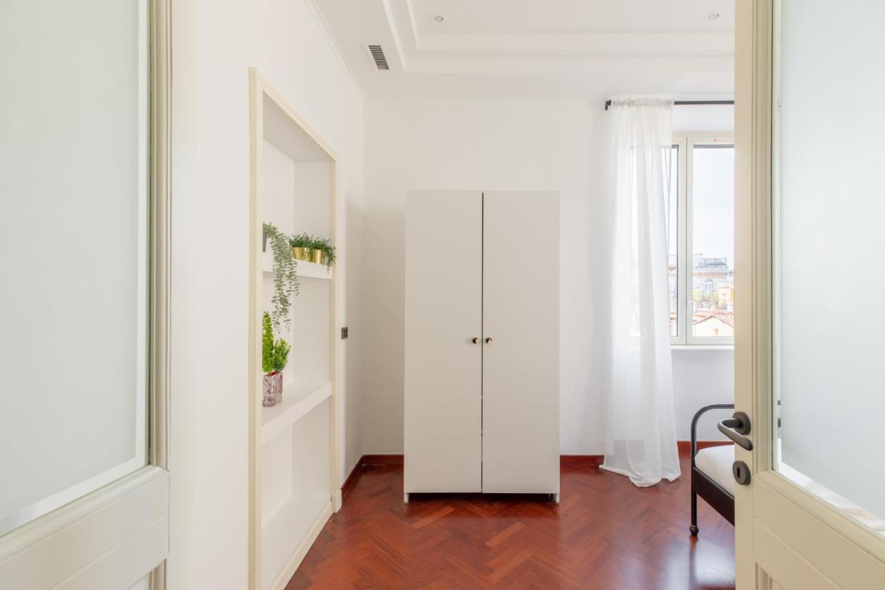 Iflat Veneto Area'S Penthouse Apartment Rome Bagian luar foto